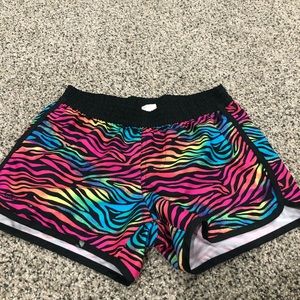 🌿 Two pairs of Danskin girls 10/12 shorts🌿